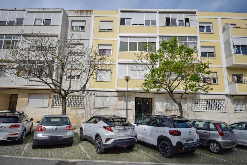 Cozy And Sunny Family Apartment Lissabon Exterior foto