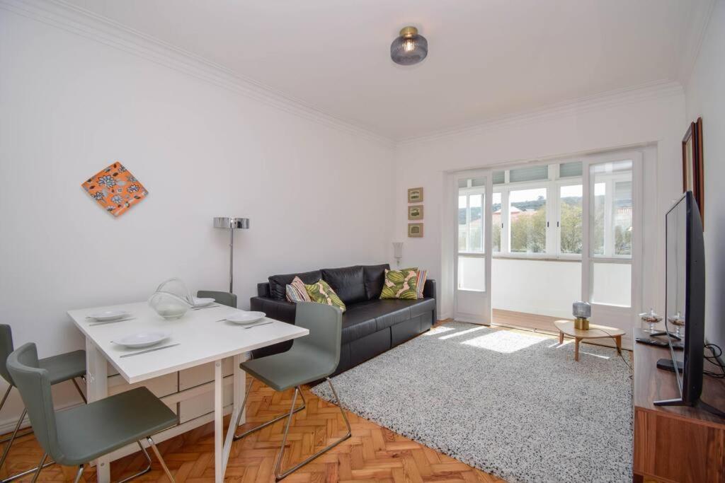 Cozy And Sunny Family Apartment Lissabon Exterior foto